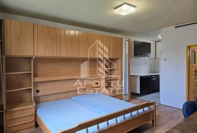 Garsonieră decomandată, mobilată în Complex Studențesc - 2