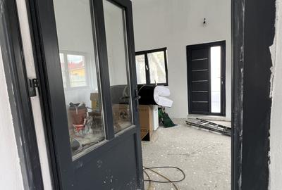 Casă individuală cu 3 camere cu Canalizare în Florești - 20