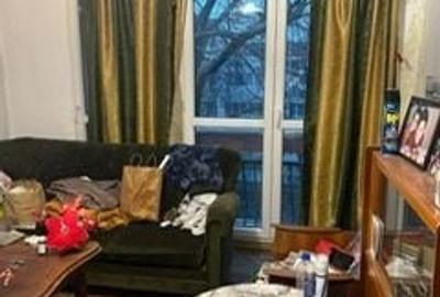 Apartament cu 3 camere semidecomandat în Titan