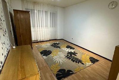 Apartament cu 2 camere decomandat în Tudor - 2