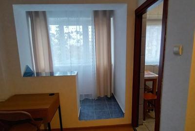 Garsoniera la inchiriere Dristor , 7 minute pana la metrou - 9