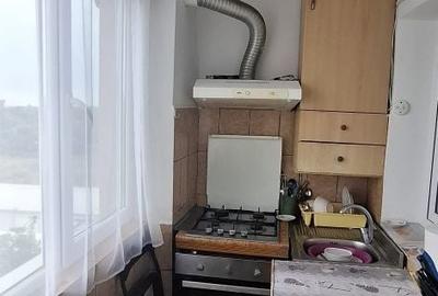 Apartament cu 3 camere decomandat în Gugești - 5