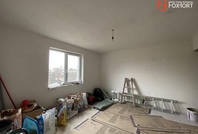 Casă individuală cu 5 camere cu Canalizare în Ghiroda - 10