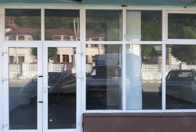 Spatiu comercial 110 mp - 2
