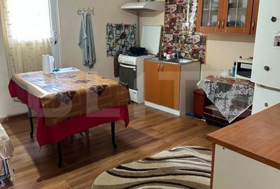 Casă cu 4 camere cu Teren 1480 Mp în Brădești - 12