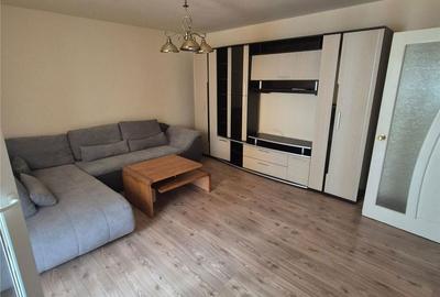 Apartament cu 2 camere decomandat în Calea Moldovei