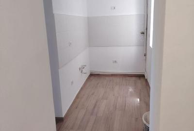 Apartament cu 2 camere decomandat în Central - 4
