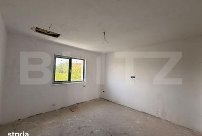Casă cu 3 camere cu Teren 197.9 Mp în Craiovița Nouă - 3