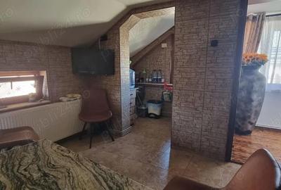 Casă cu 6 camere cu Teren 450 Mp în Geamăna - 14