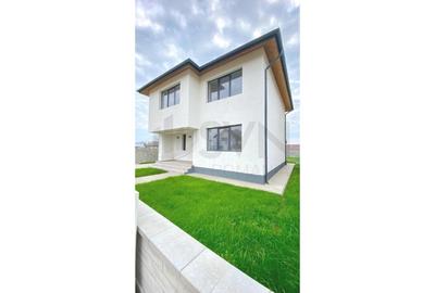 REV2004772 VILA DE VANZARE 4 CAMERE CENTRAL - 4