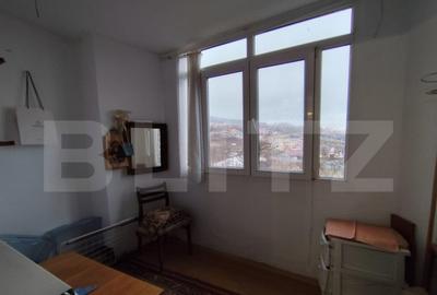 Apartament 3 camere, 65mp, zona Cugir - 2