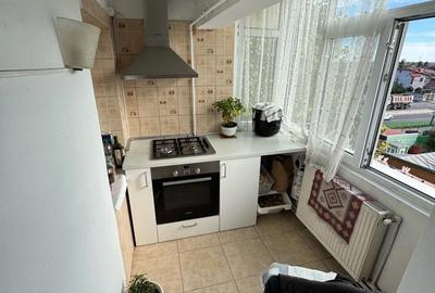 Apartament cu 3 camere decomandat în 1 Decembrie - 5