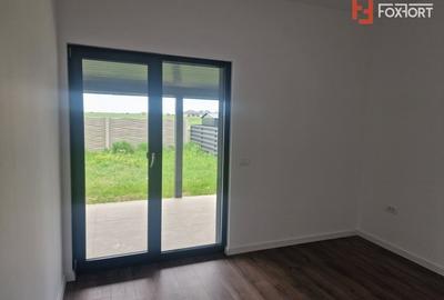 Duplex cu 3 camere cu Canalizare în Moșnița Nouă - 5
