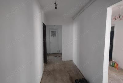 Ap. 4 camere Sos. Alexandria 15 Lidl Teius - 1