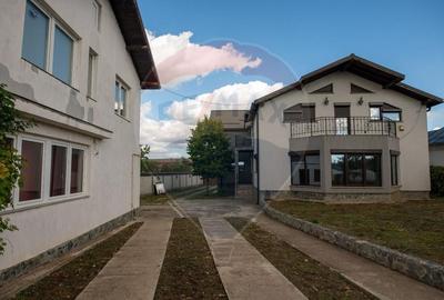 Casă individuală cu 5 camere cu Teren 2000 Mp în Ghercești - 2