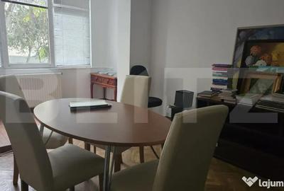 Apartament cu 3 camere decomandat în Micro 15 - 4