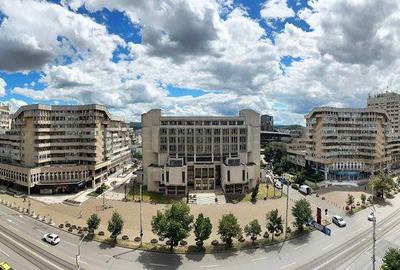 Apartament cu 3 camere, mobilat în Hala Centrală - 1