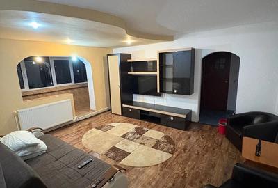 Apartament cu 2 camere decomandat în Broșteni - 2