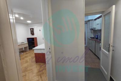 Apartament cu 4 camere semidecomandat în P-ța Sfântul Ștefan - 10