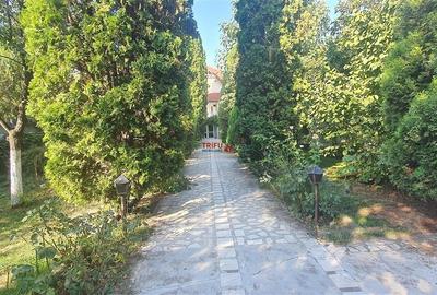 Casa de vanzare la asfalt 8 camer 1720 mp teren Alba Iulia - 1