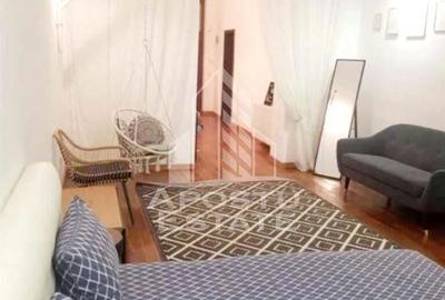 Apartament cu 2 camere , 66 mp , centrala proprie, zona Ultracentrala - 1
