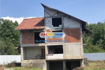 Casă cu 6 camere cu Teren 1513 Mp în Cornu - 18