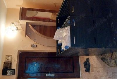 Apartament cu 4 camere decomandat în Central - 3