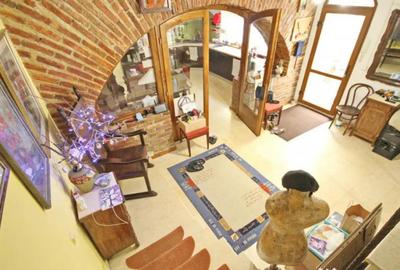 Apartament cu 3 camere decomandat în Centrul Istoric - 14