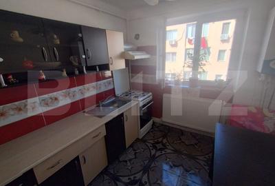 Apartament 2 camere,44mp,semidecomandat,etaj 3,zona centrala,oras Beclean - 4