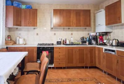 Casă cu 7 camere cu Canalizare în Dragomirești-Deal - 5