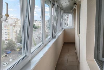 Apartament cu 4 camere decomandat în Micro 20 - 6