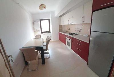 Apartament cu 2 camere decomandat în Apărătorii Patriei