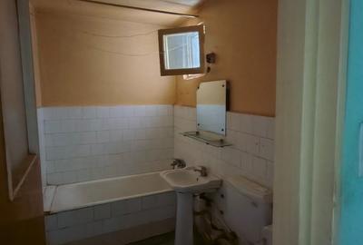 GARSONIERĂ DE VÂNZARE IN ZONA DRUMUL TABEREI SEC.6 - 4