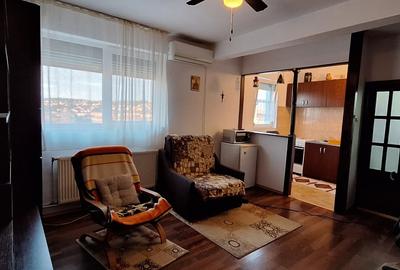 Garsoniera, Str Corneliu Coposu, Rogerius - 3