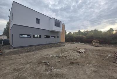 Apartament spatios - zona excelenta - posibilitate alegere finisaje - loc de par Apartament spatios - zona excelenta - posibilitate alegere finisaje - loc de par - 8