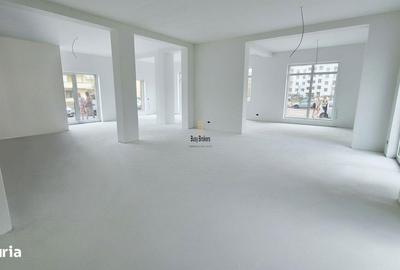 Spațiu comercial, de 300 mp, în Central - 2