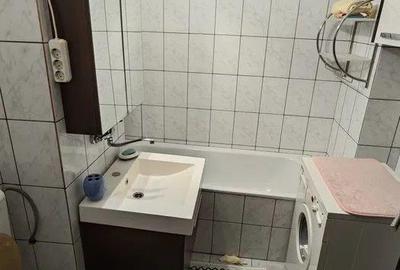 Apartament cu 3 camere decomandat în Tudor - 4