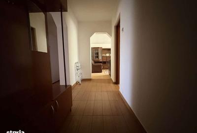 Apartament cu 3 camere decomandat în Central - 16