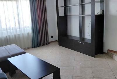 Apartament cu 3 camere decomandat în Central - 8