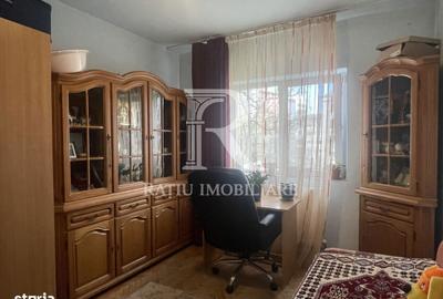 Apartament cu 3 camere decomandat în Calea Aradului - 6