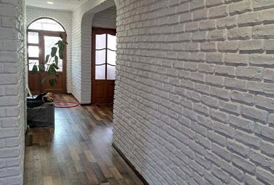 Casa de vanzare