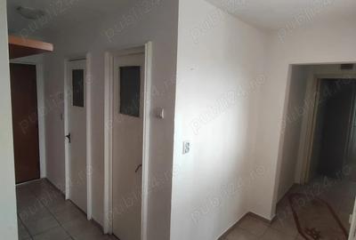 Apartament 2 camere decomandat sector 4 Apartament 2 camere decomandat sector 4 - 8