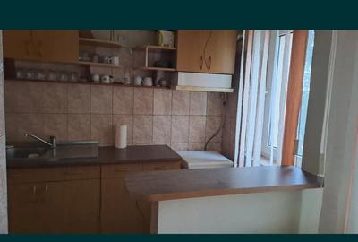 Inchiriez apartament - 3