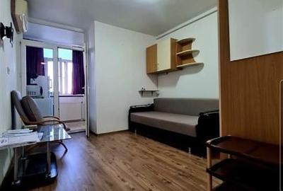 Garsoniera mobilata intrare Racadau - 1