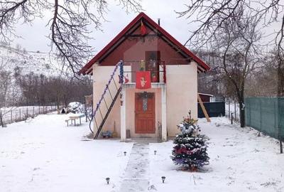 Casă cu 1 camere cu Teren 1000 Mp în Brăești - 1