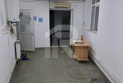 Casă cu 9 camere cu Canalizare în Iancului - 10