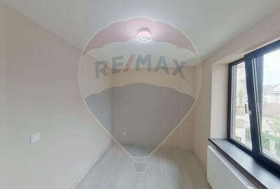 Apartament cu 4 camere de vanzare,  str. 1 Decembrie 1918 - 7
