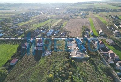 Teren de 5000 mp, în Hemeiuș - 2