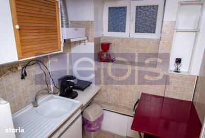 Garsonieră decomandată în Victoriei - 2