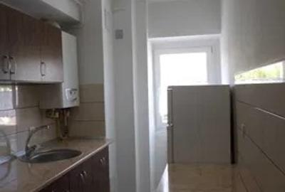 Garsonieră decomandată, mobilată în Gară - 3